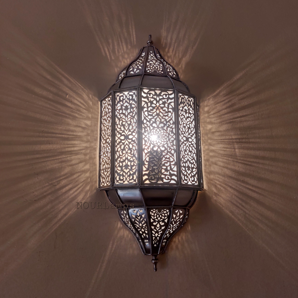 Traditional wall sconce 100% handmade Moroccan lighting - Image 2